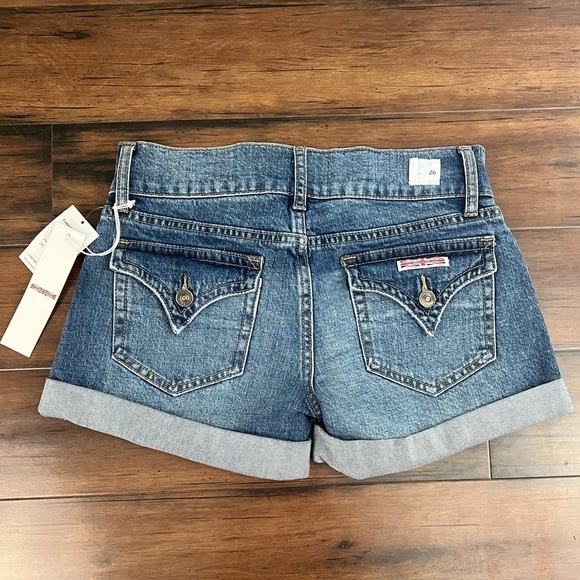 NWT - Hudson Ruby Cuffed Mid-Thigh Shorts - Size 26 - Picture 5 of 10